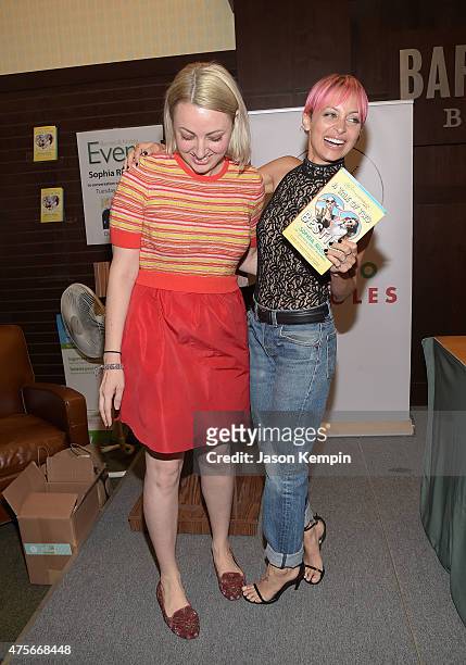 sophia rivka rossi feet 5