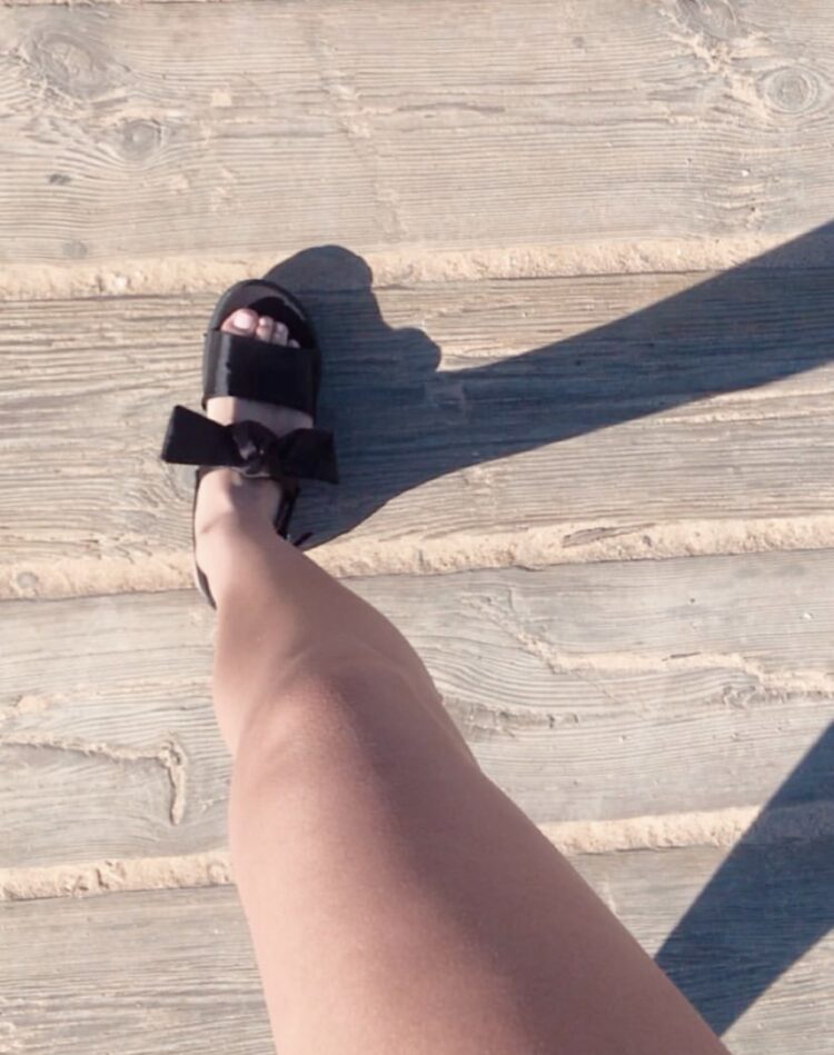 sophia saffarian feet 3