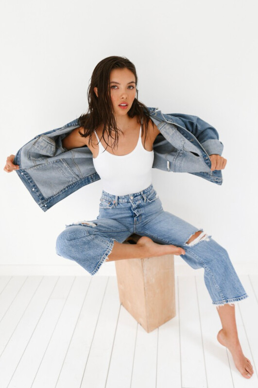 sophia williams feet 4