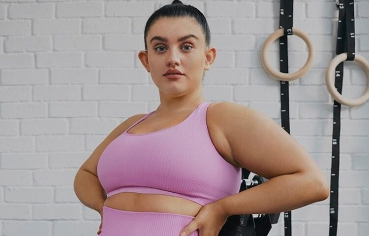 sophie butler feet 4