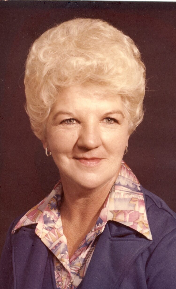 sophie delayne feet 4