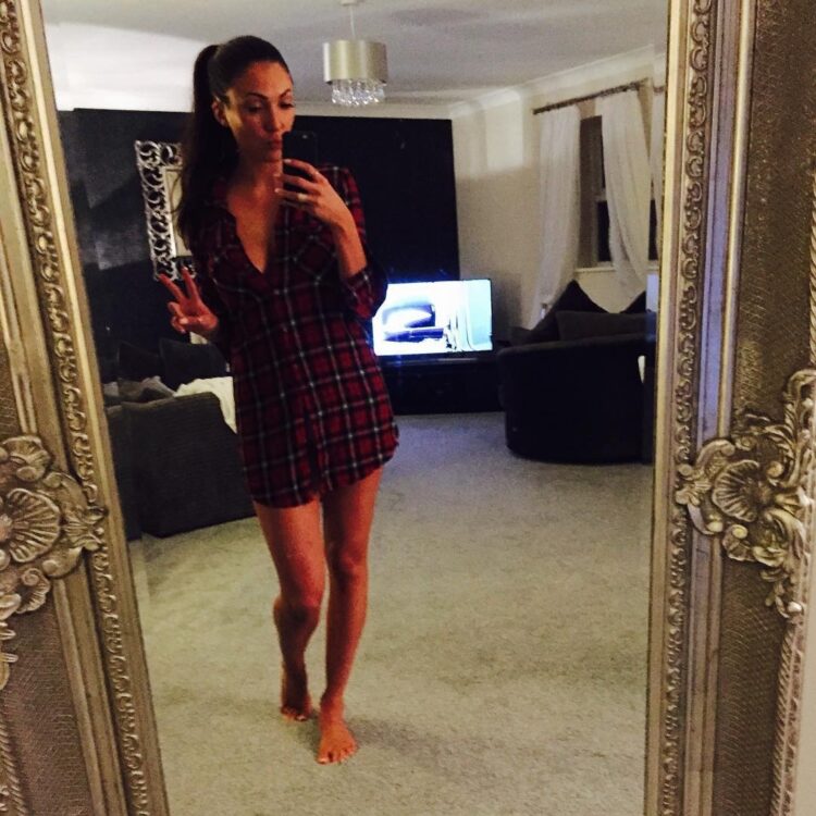 sophie gradon feet