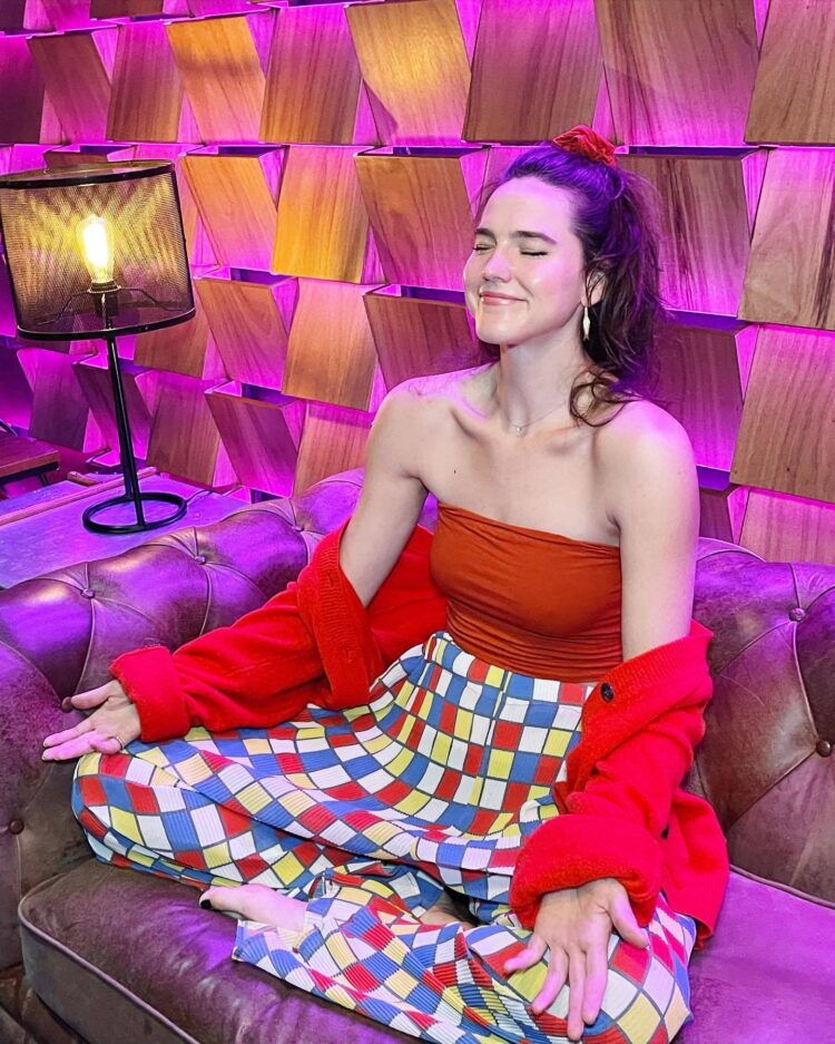 sophie hawley weld feet 1