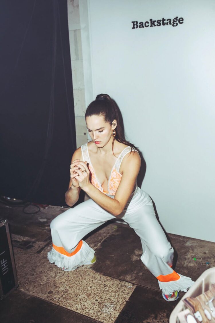 sophie hawley weld feet 4