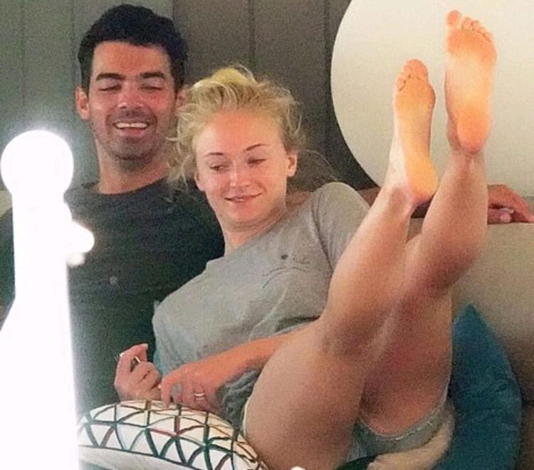 sophie kinsey feet 2