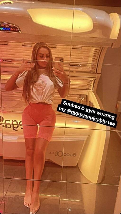 sophie may dickson feet