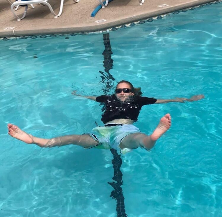 sophie simnett feet 5