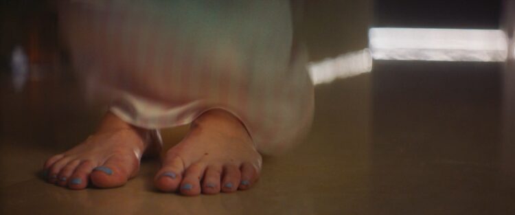 sophie vavasseur feet 5