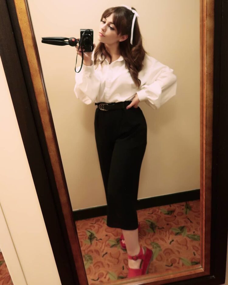 sophiemichelle asmr feet 2