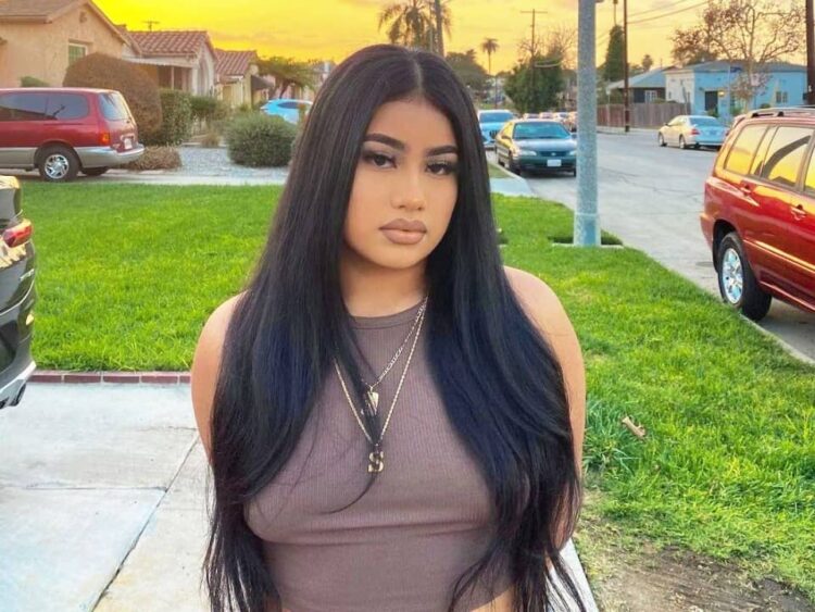 soraida mejia feet 5