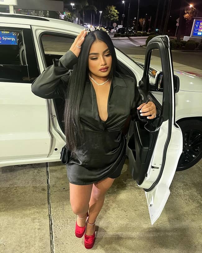 soraida mejia feet 6