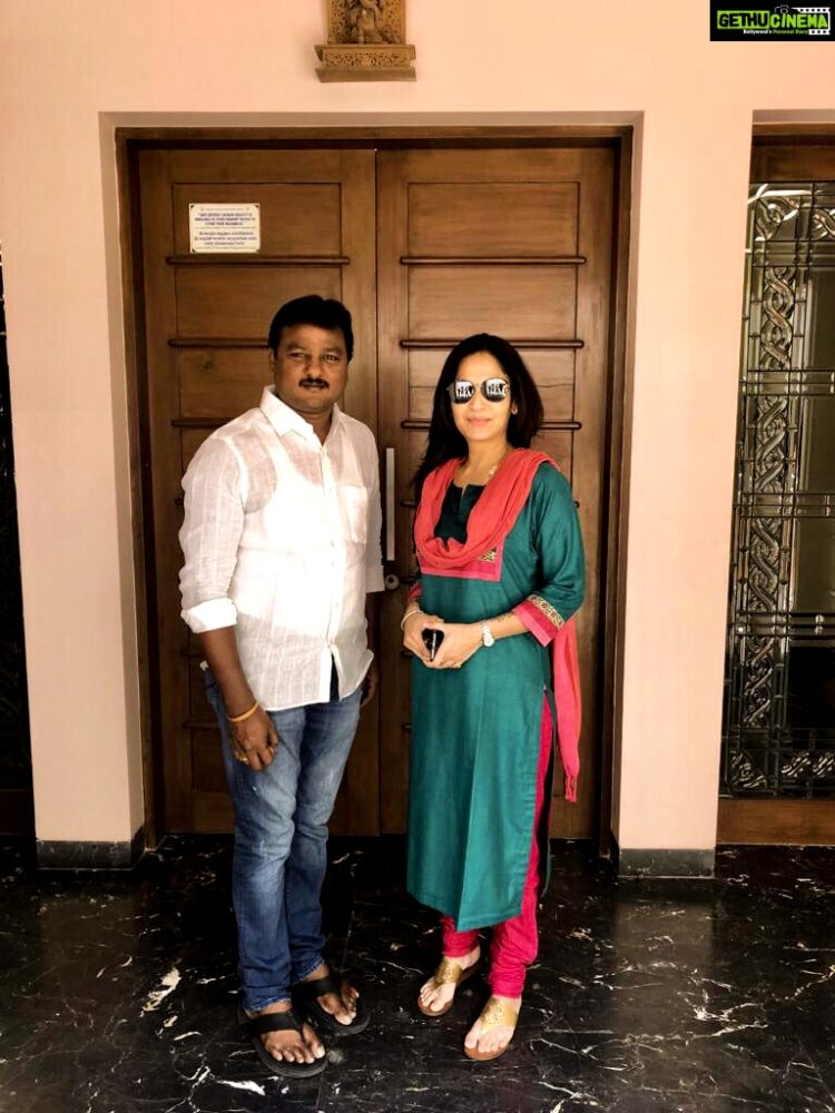 soundarya ashwin feet 5