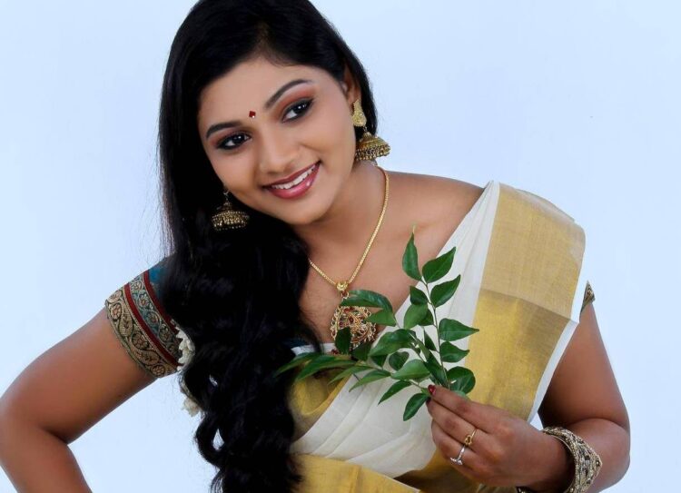 sreelakshmi sreekumar feet 6