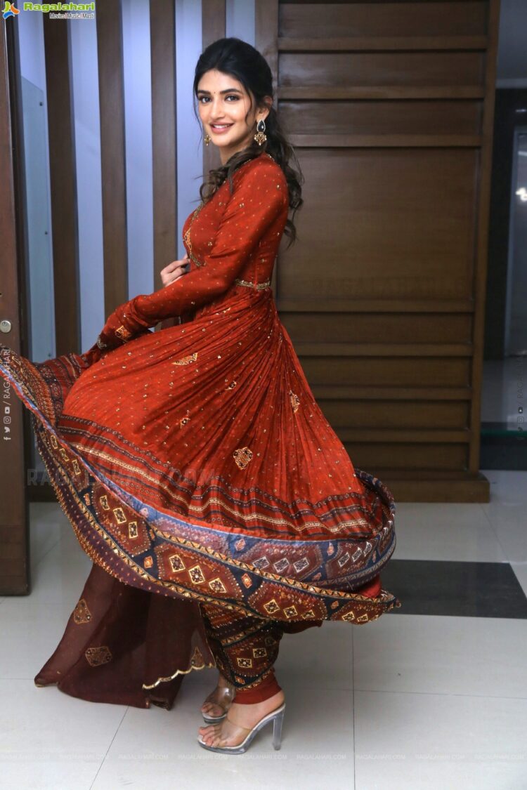 sreeleela feet 3 scaled