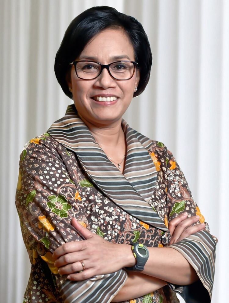 sri mulyani indrawati feet