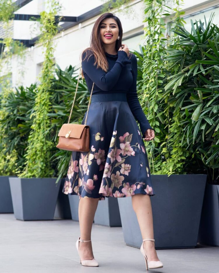 srish stylefashionetc feet 1