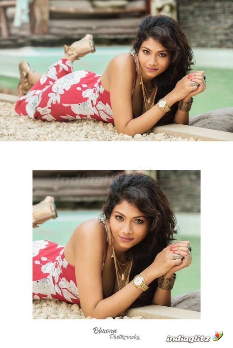 srushti patil feet 2