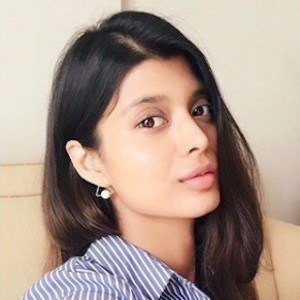 sruti sethuraman feet 5