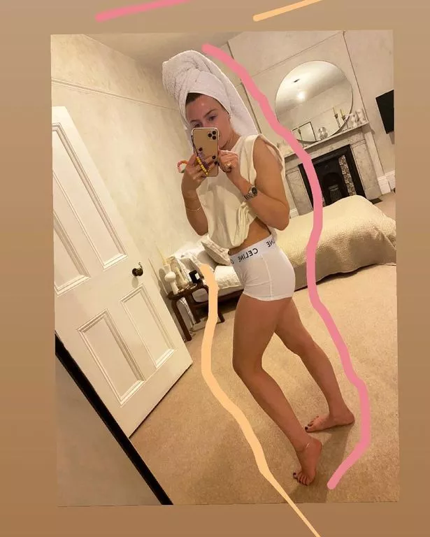 stacey chambers feet 4