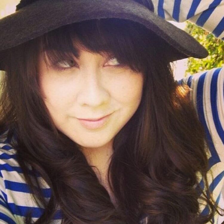 stacy hinojosa feet 2