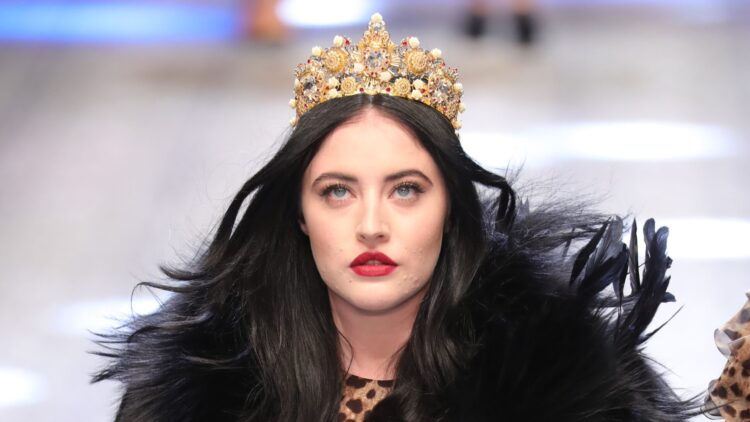 starlie smith feet scaled