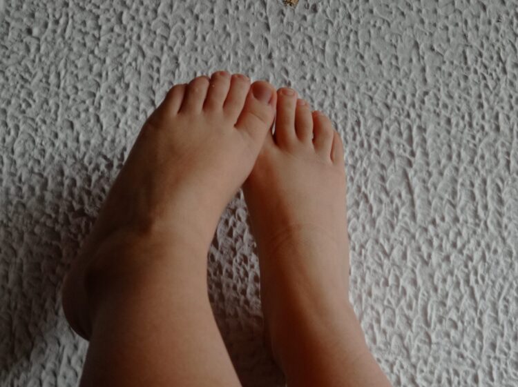 stefania feet 5 scaled