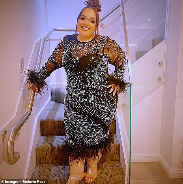 stefania rose feet 2