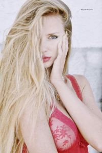 stefania saettone feet