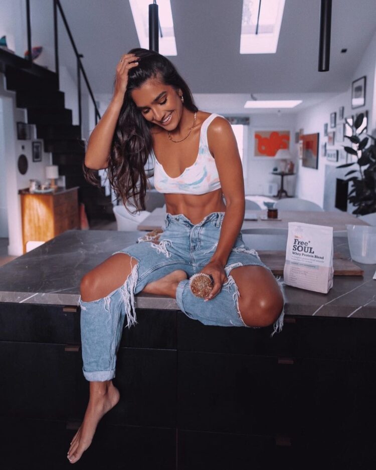 stefanie williams feet