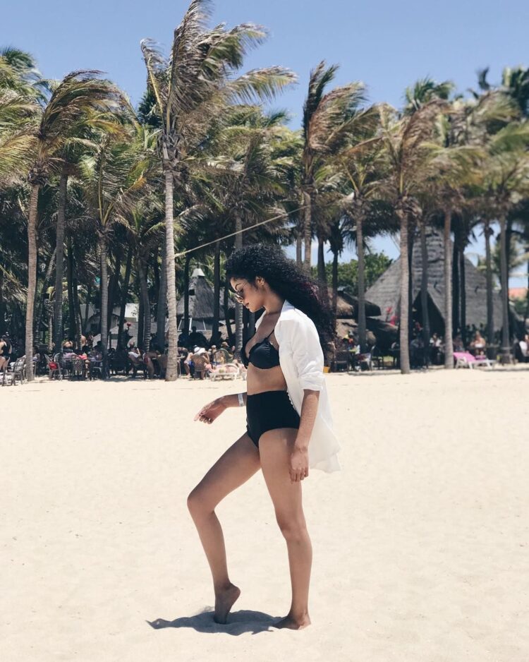 steffany borges feet 6