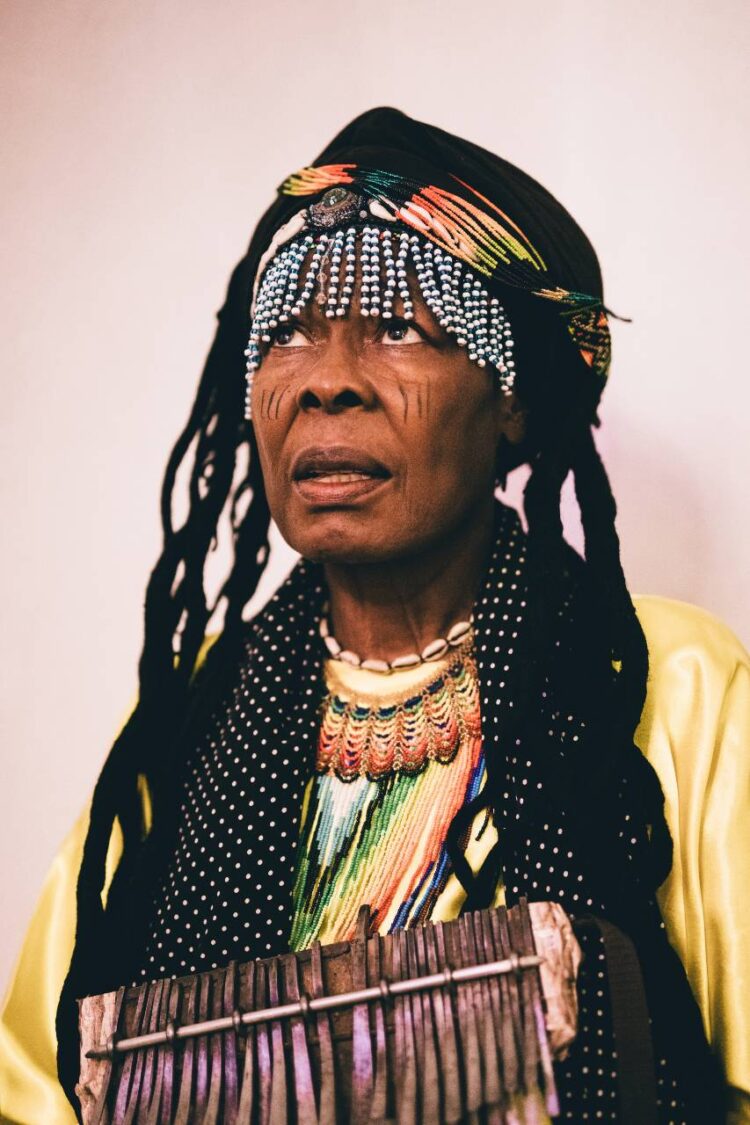 stella chiweshe feet