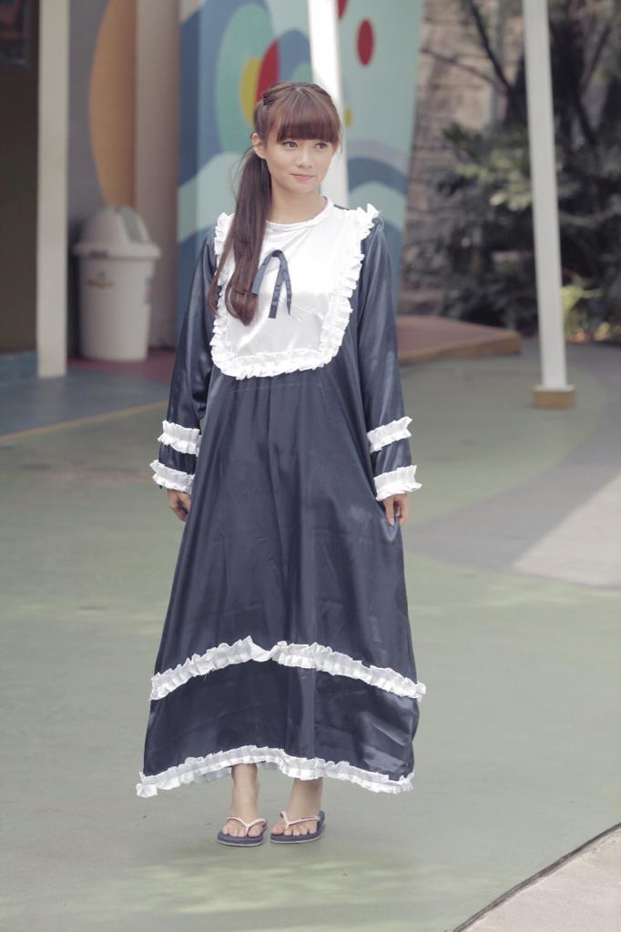 stella cornelia feet 2