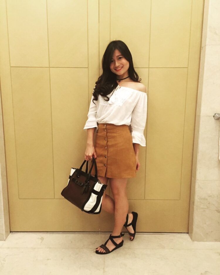 stella cornelia feet 3