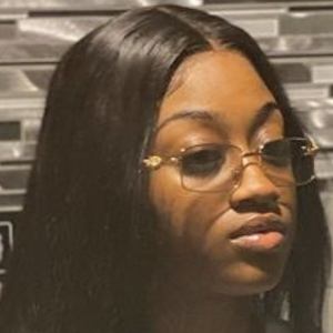 stella filsaime feet 1