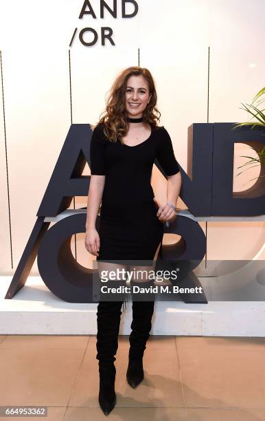 steph elswood feet 4