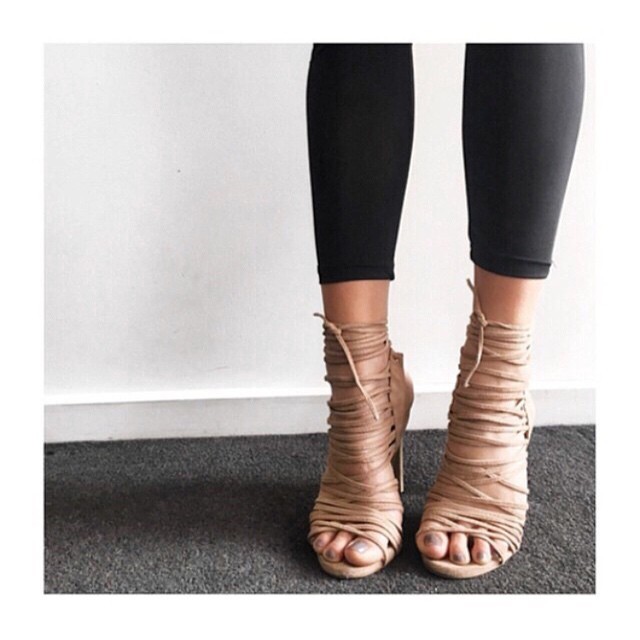 stephanie bailey feet 2