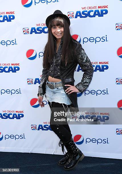 stephanie hanvey feet 2