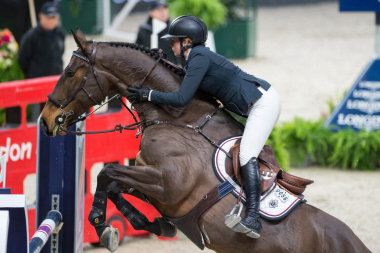 stephanie holmen feet 1