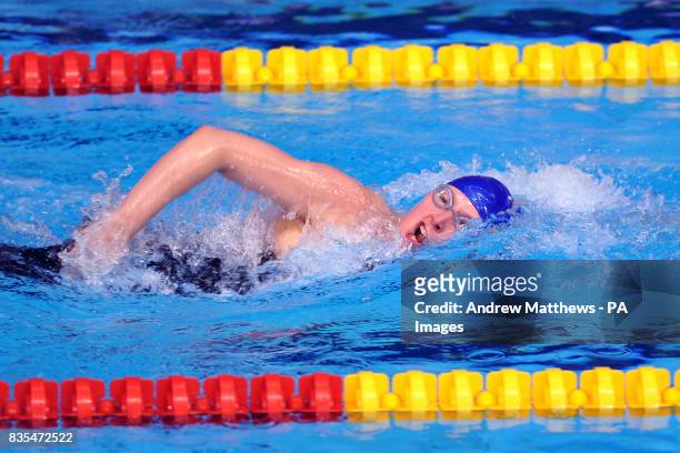 stephanie millward feet 5