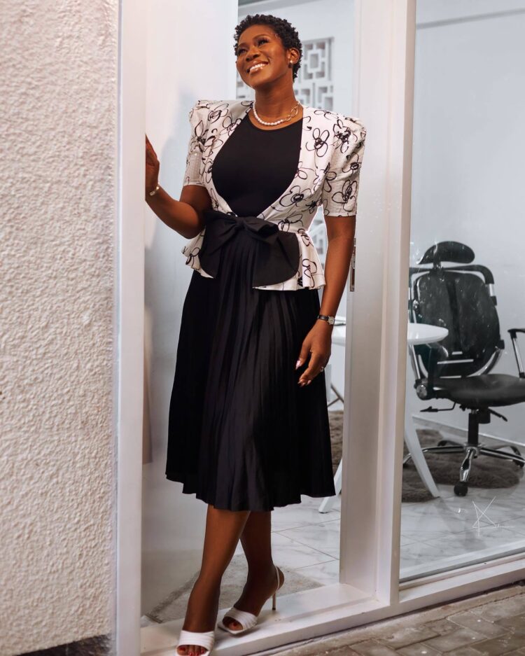 stephanie okereke feet 5