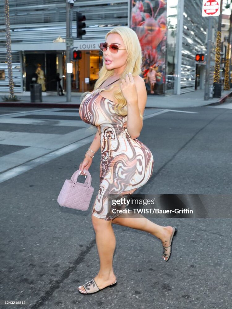 stephanie palomares feet