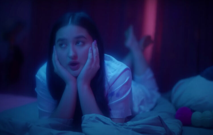 stephanie poetri feet 1