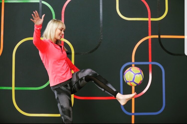 stephanie roche feet 3