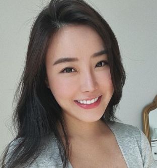 stephanie teh feet 3