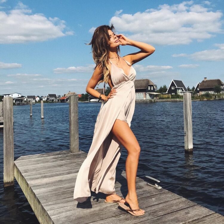 stephanie tency feet 5