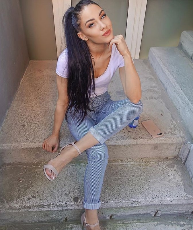 stephanie waldrip feet 5