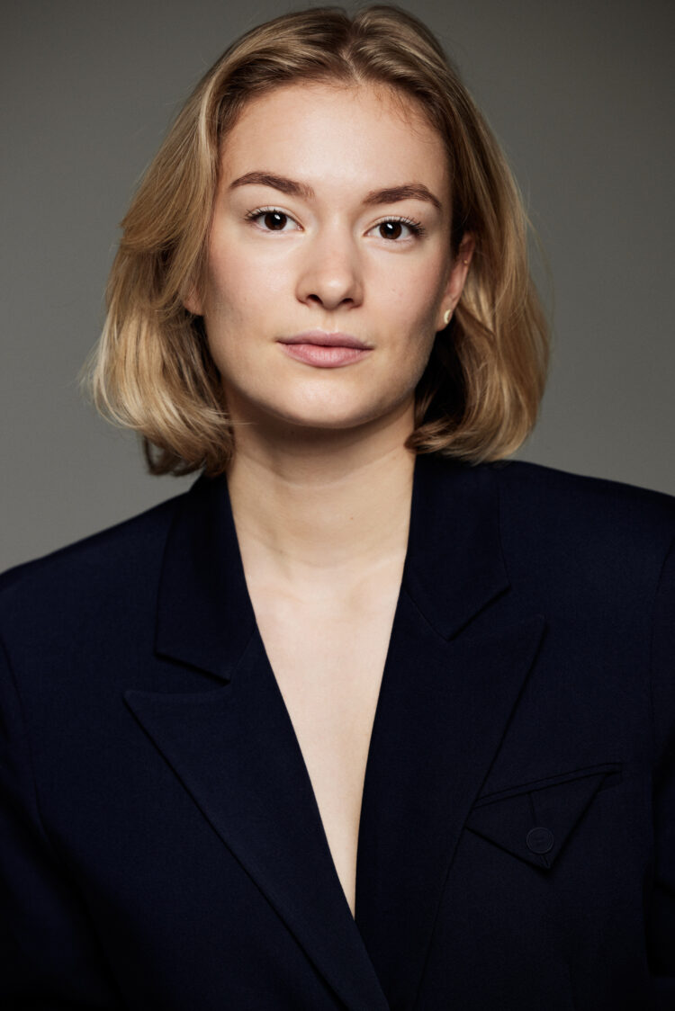 sterre van woudenberg feet 3