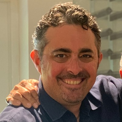 steven martinez feet 5