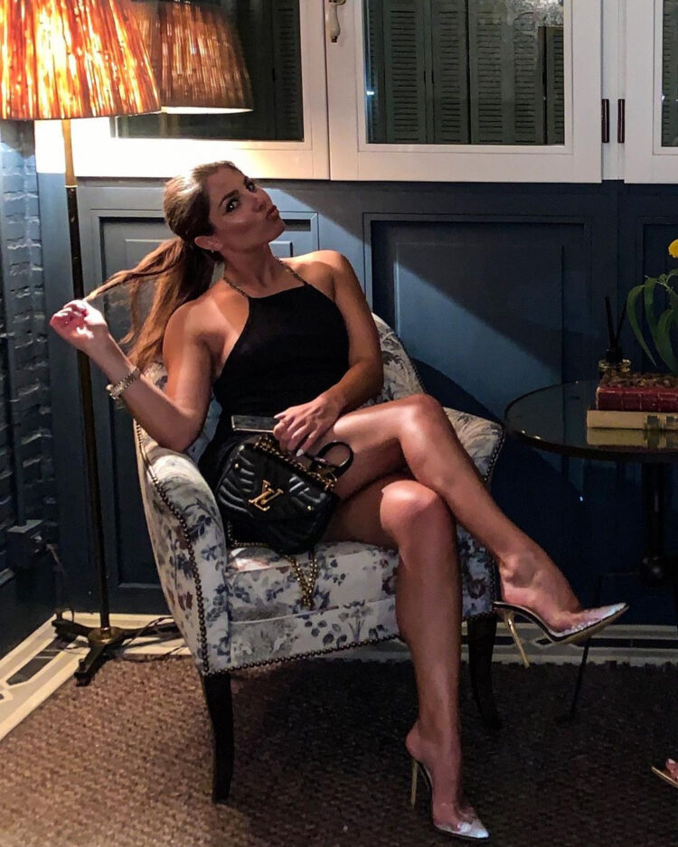 stina sanders feet 6