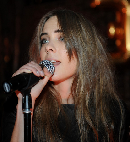 stina wappling feet 5